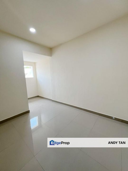 Setia Tropika @ Jln Setia Tropika 4 For Sale, Johor, Setia Tropika