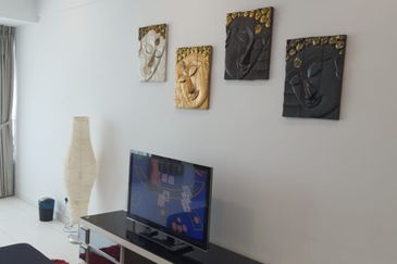 Akademik Suite @ Mount Austin