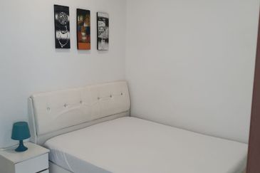 Akademik Suite @ Mount Austin