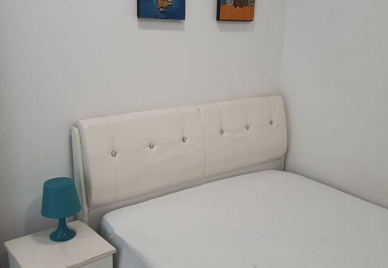 Akademik Suite @ Mount Austin