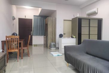 Palazio ( Pangsapuri Mayland Austin )