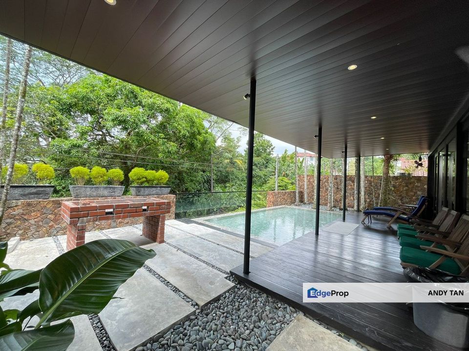 Kolam Air/ Town Bungalow For Sale, Johor, Johor Bahru