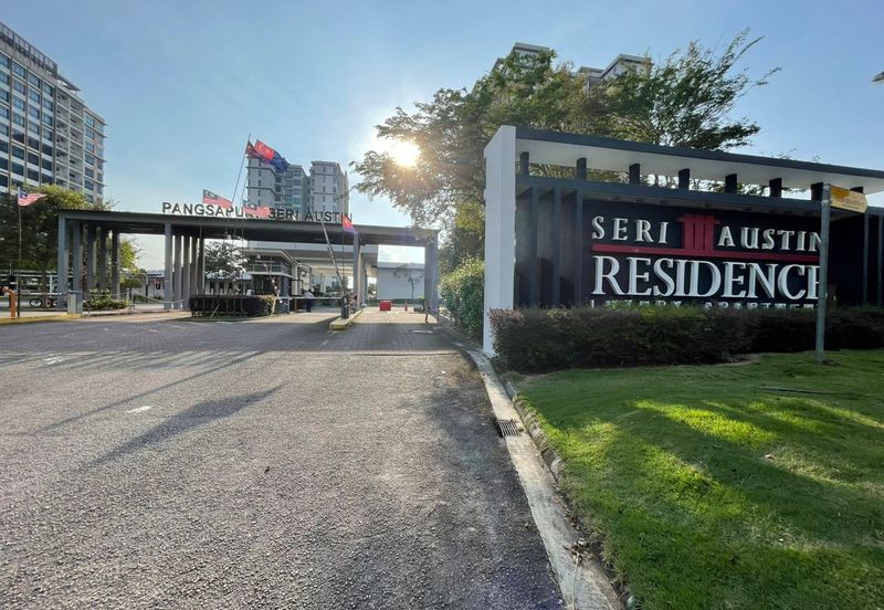 Seri Austin Luxury Apartment
