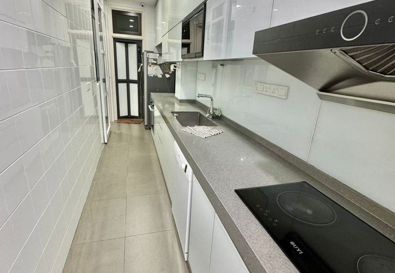 Featherstone @Eco Botanic