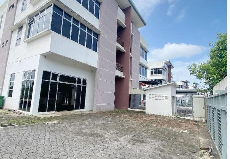3 Storey Semi-Detached Factory @ PTP Gelang Patah  i-parc BIG BIG CORNER LAND For Sale