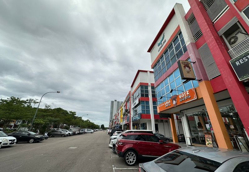 Taman Mount Austin Commercial