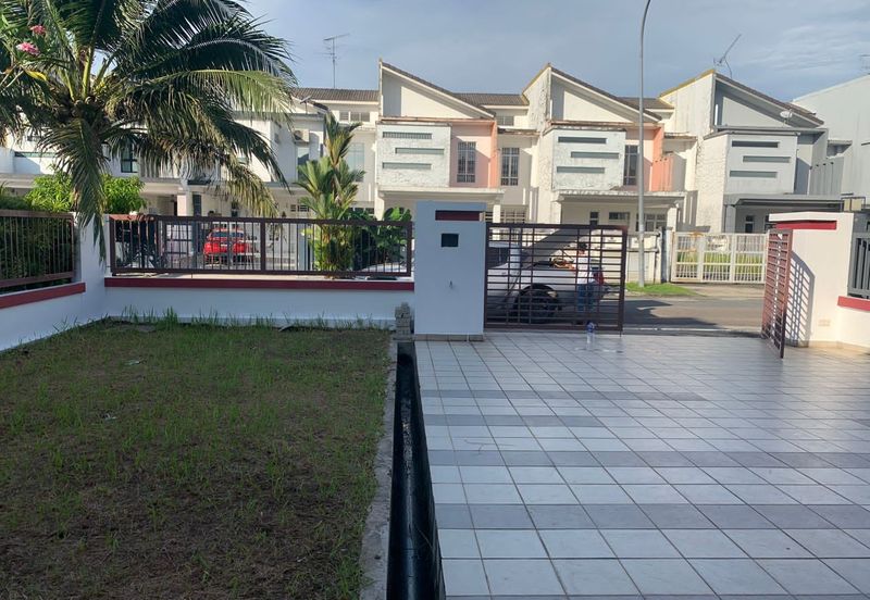 Setia Tropika Caranday Park  Double Storey  Cluster For Sale
