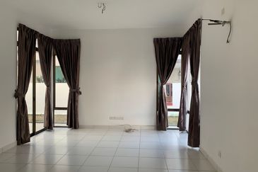 Setia Tropika Caranday Park  Double Storey  Cluster For Sale