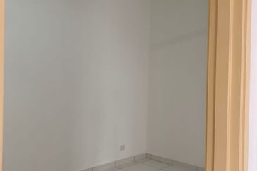 Setia Tropika Caranday Park  Double Storey  Cluster For Sale