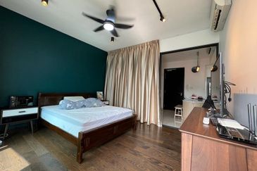 Almas Suites @ Puteri Harbour