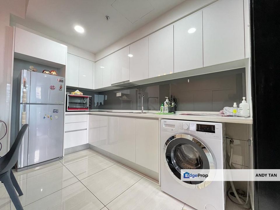 Almas Suites @ Puteri Harbour For Sale, Johor, 