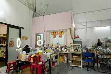 Kawasan Perindustrian Mount Austin