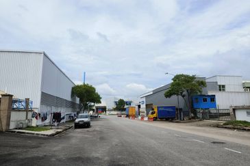 Nusa Cemerlang Industrial Park