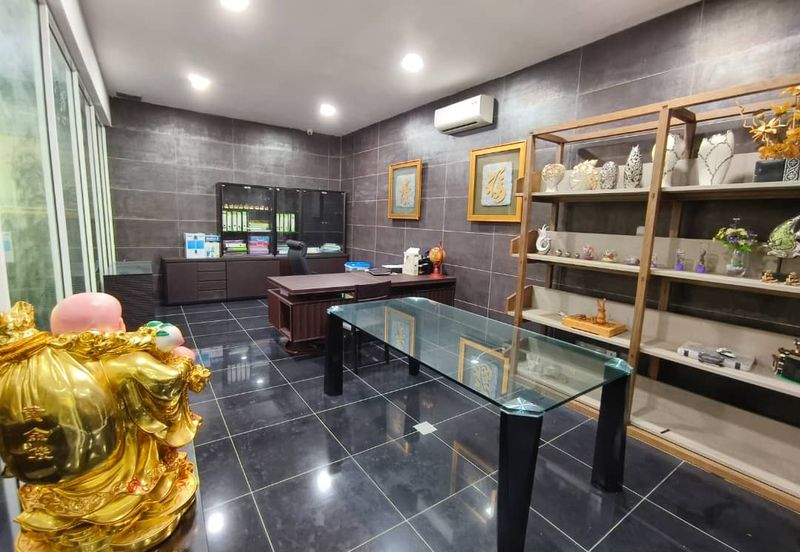 Nusa Cemerlang Industrial Park