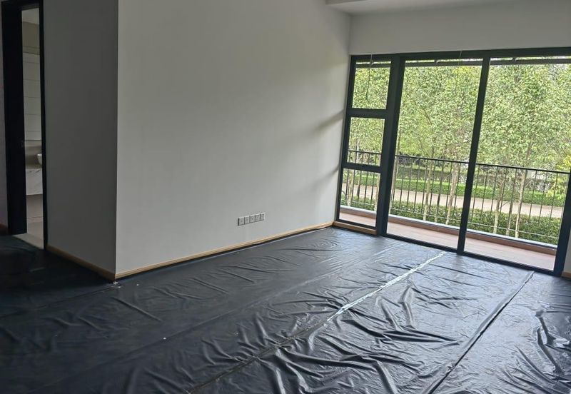 Senibong Cove Waterway Residences