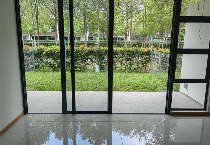 Senibong Cove Waterway Residences