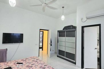 Setia Tropika Jln Setia Tropika 4/X Double Storey Terrace House For Sale