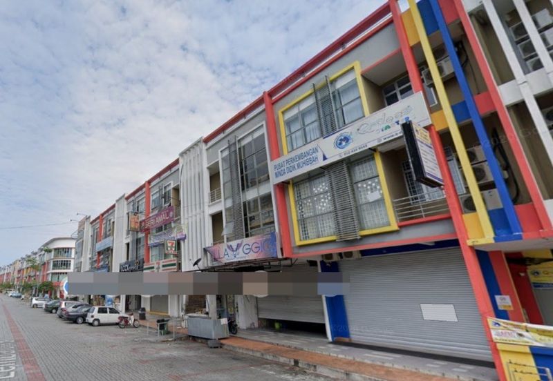 Bina Park, Bandar Seri Alam