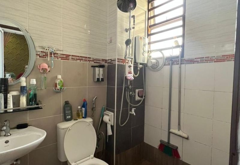 Setia Tropika 3/xx Double Storey For Sale