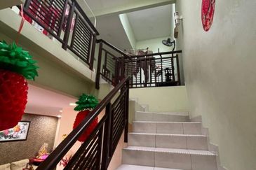 Setia Tropika 3/xx Double Storey For Sale
