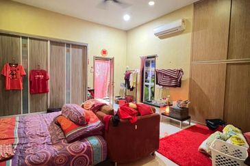 Setia Tropika 3/xx Double Storey For Sale