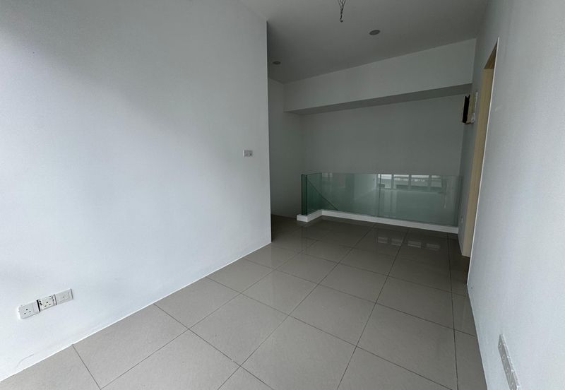 Jalan Mutiara Emas 2/32