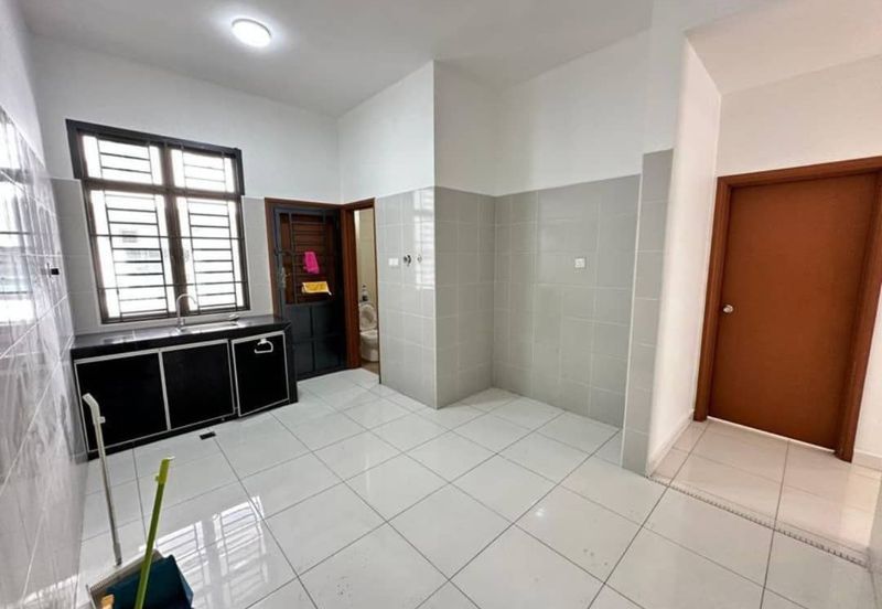 Jalan Pejiranan 10/22