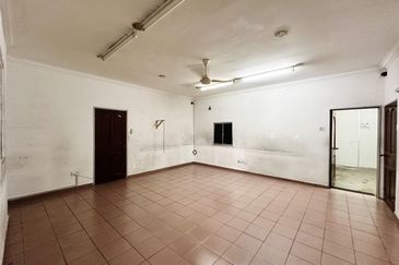 Taman Nusa Bestari 1