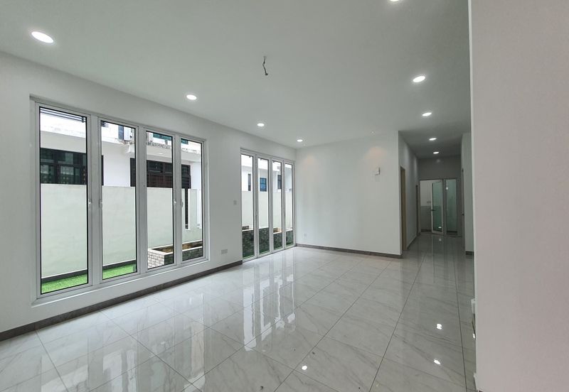 Jalan Mutiara Emas 2/32