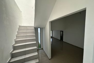 Taman Nong Chik Heights