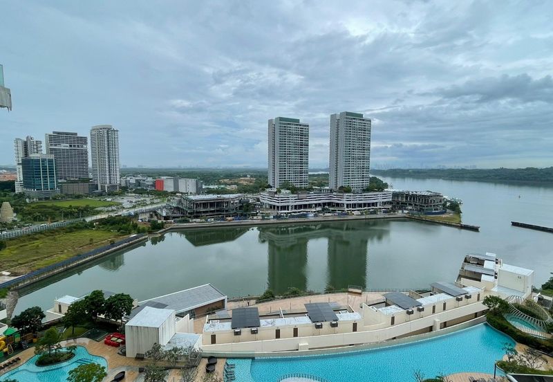 Puteri Cove Residences