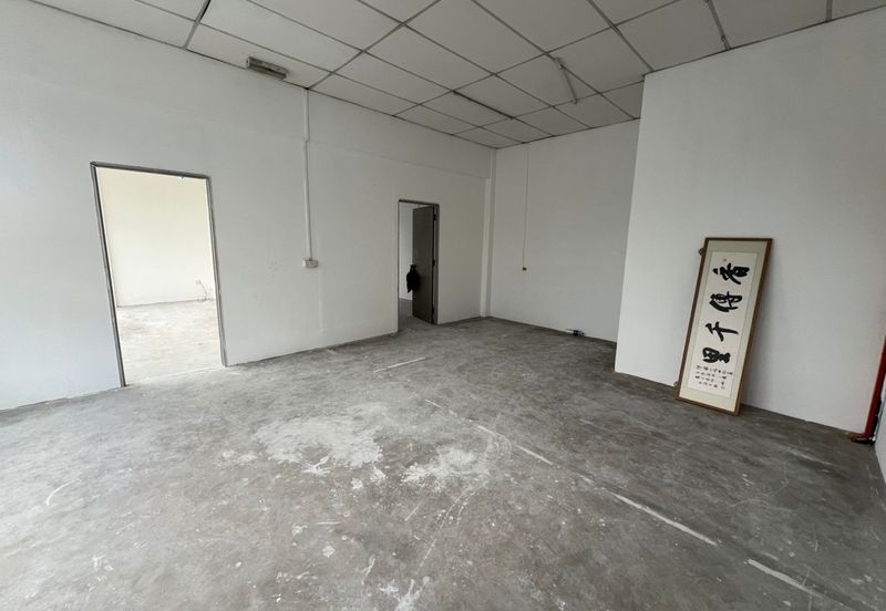 Kempas Utama Industrial Park