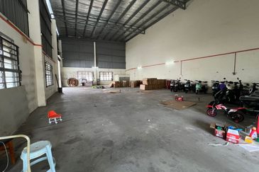 Kempas Utama Industrial Park