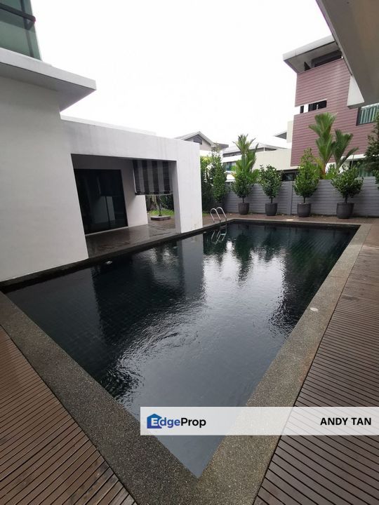 East Ledang Noble Park Jalan Hang Tuah Bungalow with Swimming Pool For Sale, Johor, East Ledang