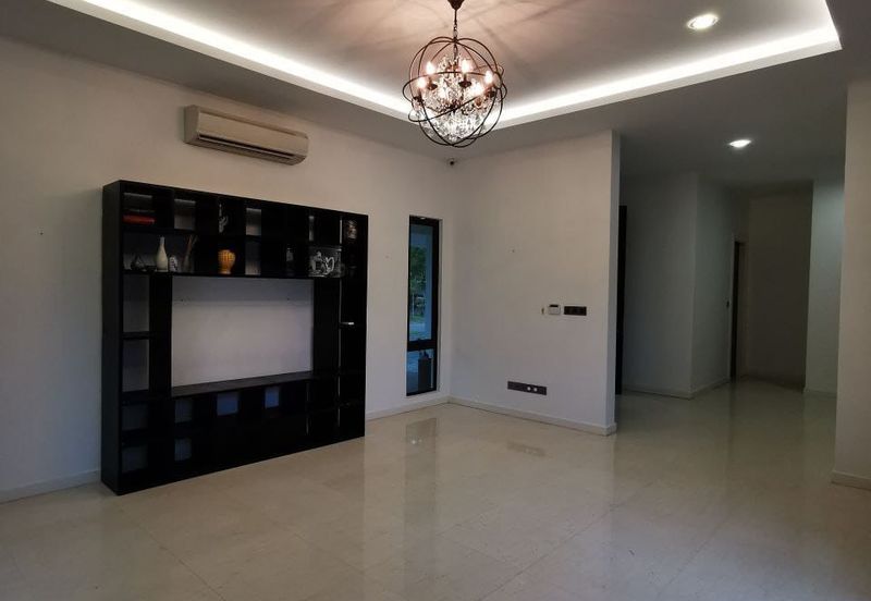 Noble Park @ East Ledang