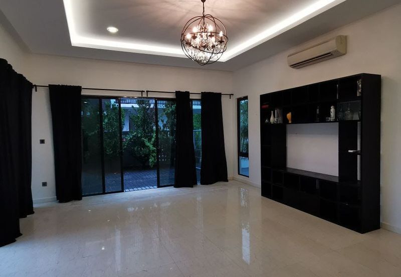 Noble Park @ East Ledang