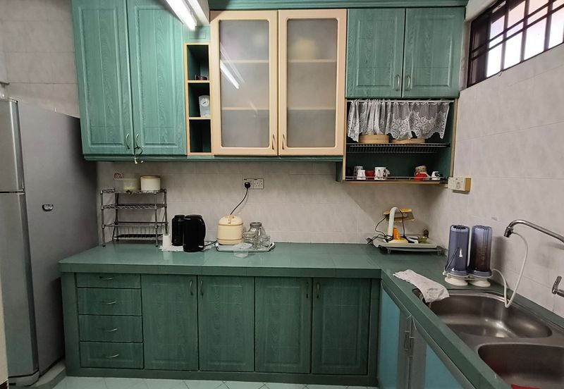 Jalan Mutiara Emas 2/32