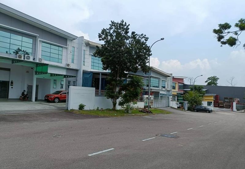 Kempas Utama Industrial Park