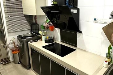 The Canal Garden South, Horizon Hills