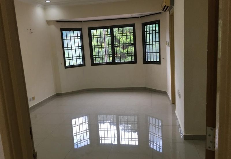 Jalan Mutiara Emas 2/32