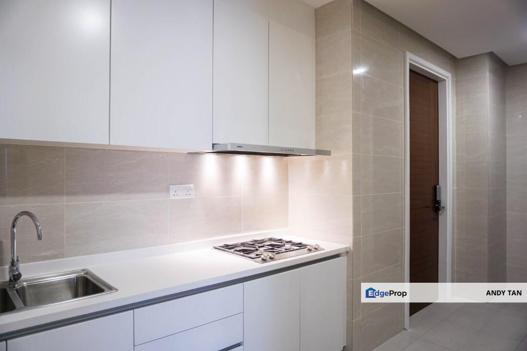 The Astaka Condo Tower B unit 3 Bukit Senyum For Sale , Johor, Johor Bahru