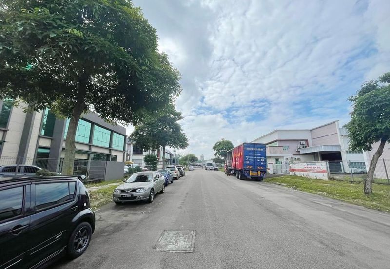 Kempas Utama Industrial Park