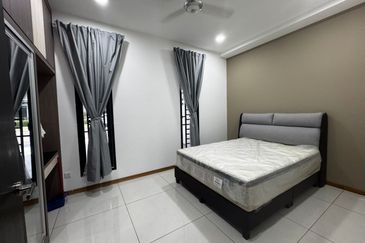 Senibong Cove Waterway Residences