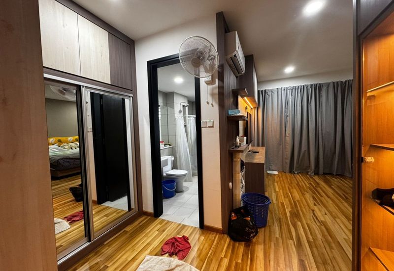 Senibong Cove Waterway Residences