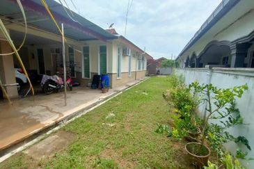 For Sale Semi D Setingkat Taman Ria Mesra 2,Gurun