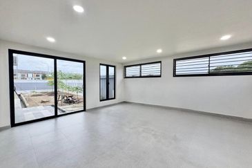 Desa Palma, Nasa City