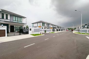 Desa Palma, Nasa City