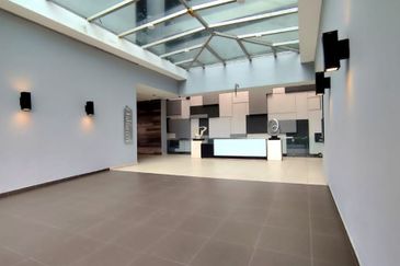 The Sky Executive Suites