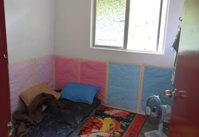 Sri Putra Apartments