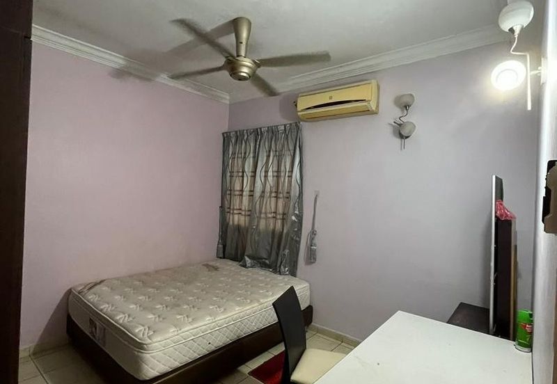 Prima Regency (Dorchester Court)